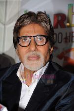 Amitabh Bachchan promotes Aarakshan on the sets of X Factor India in Filmcity, Mumbai on 19th July 2011 (35).JPG